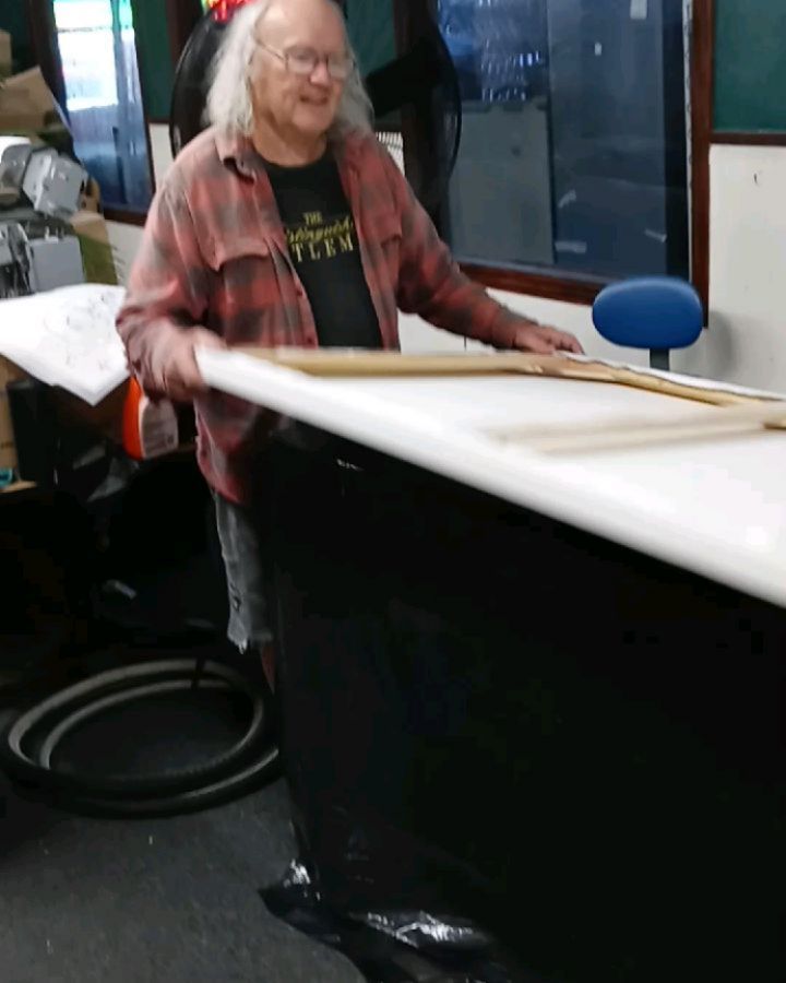 "CANVAS STRETCHING 101" Great